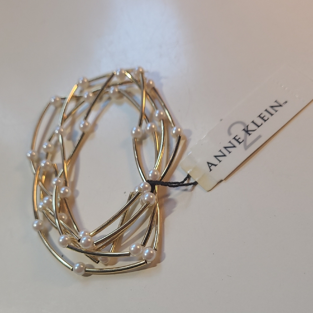 Anne Klein Gold and White Pearl Multi-Strand Bracelet With Elastic & Tag Vintage